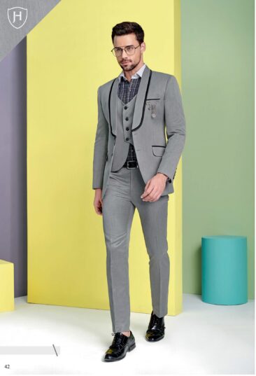 J.Hampstead Men's Poly Wool Super 100s Unstitched Self Design Suiting Fabric (Silver Grey)