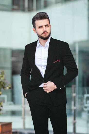 Cadini Men's 30% Wool Super 120's Solids 3.75 Meter Unstitched Suiting Fabric (Jet Black)