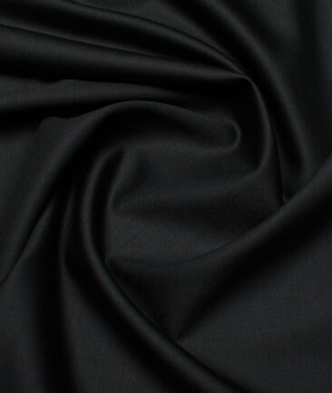 Panero Italy Super 120's Solids 30% Wool Suiting Fabric (Black)