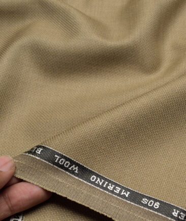 Panero Italy Super 90's Structured 20% Merino Wool Suiting Fabric (Peanut Brown)